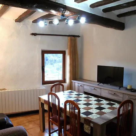 Holiday home Cinglera De Castellfollit Castellfollit de la Roca